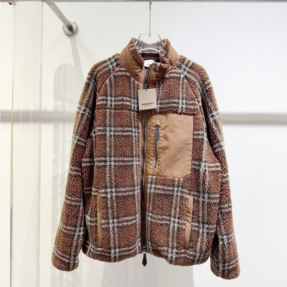 ❌sold ❌Authentic Burberry Men's Tan and Brown Check Jacket
